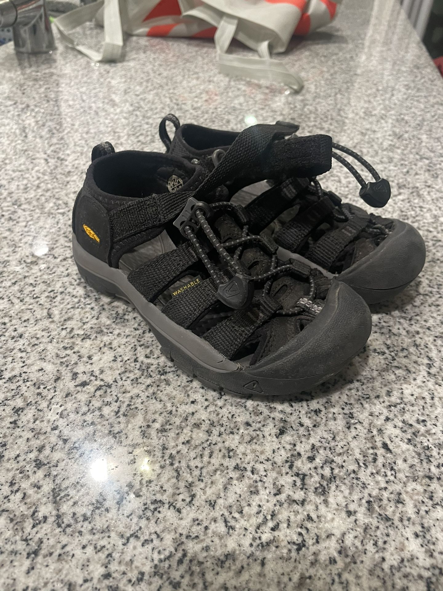 Keen Kids Shoes Size 11