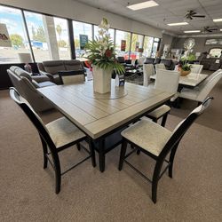 6 PC DINING TABLE 