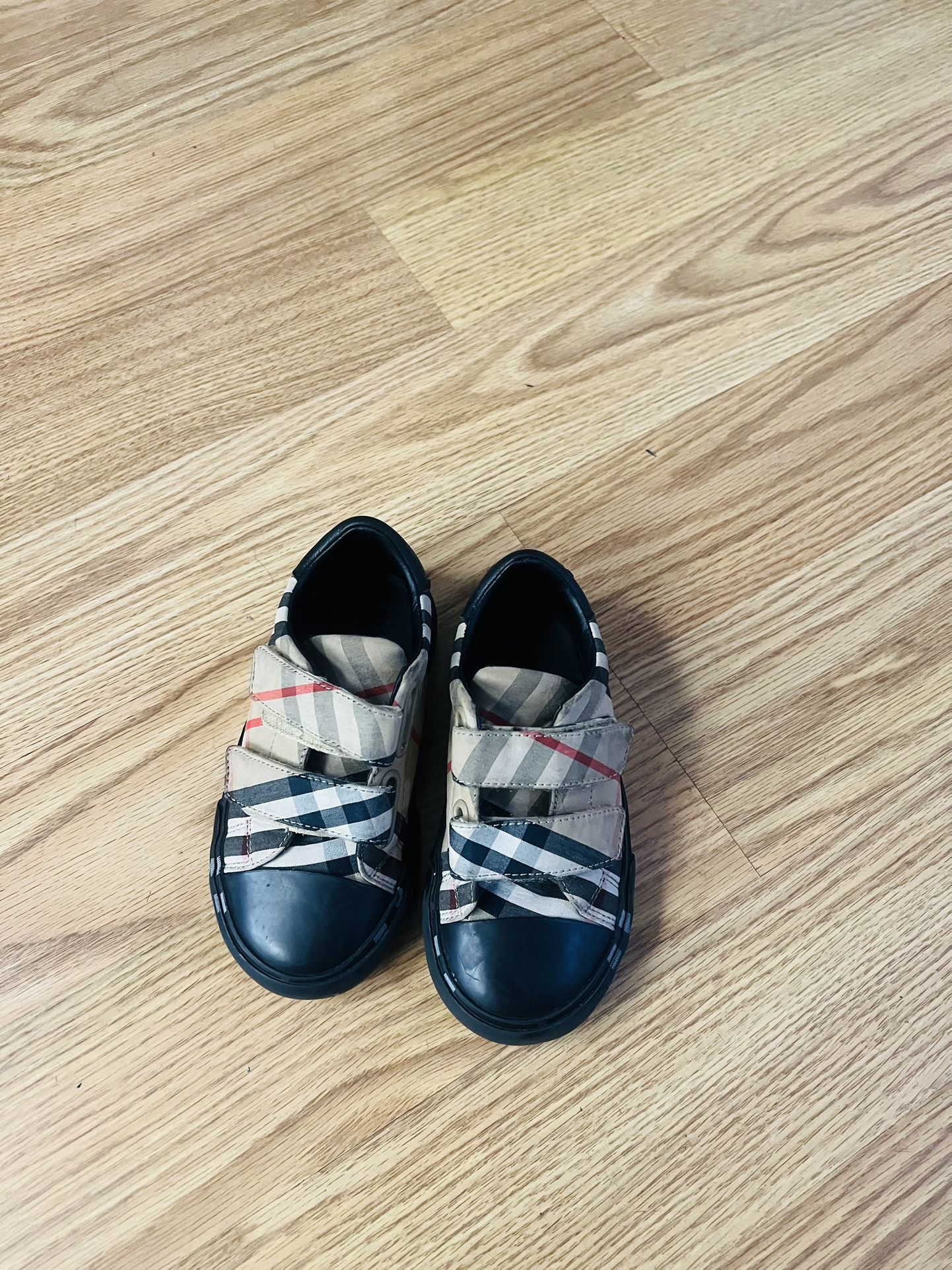 Burberry Shoes Kids