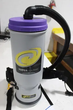 Commercial vacuum