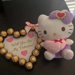 Hello Kitty Plush And Candy Heart Combo