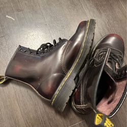 Dr. Martens Boots 1460