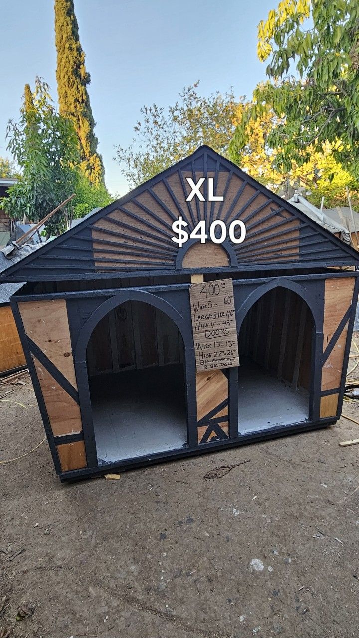XL Dog House (Ready To Go)