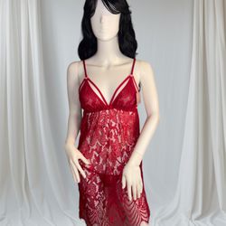 BRAND NEW Sexy Red Lace Night Gown Set with matching Thongs Underwear Size Fits S/M.