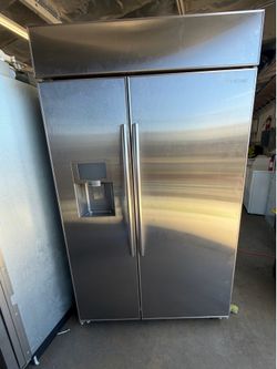 48” SAMSUNG BUILT IN STAINLESS STEEL REFRIGERATOR