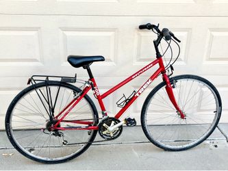 Trek 700 Multitrack hybrid bike