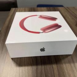 Apple AirPods Maxes 