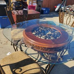 Brass Dining Table with 4 Chaira $350