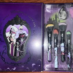 Disney Villains Makeup Brush Set (Deadstock)