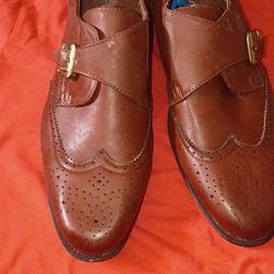 $20 EUC MEN'S SHOES SIZE 10