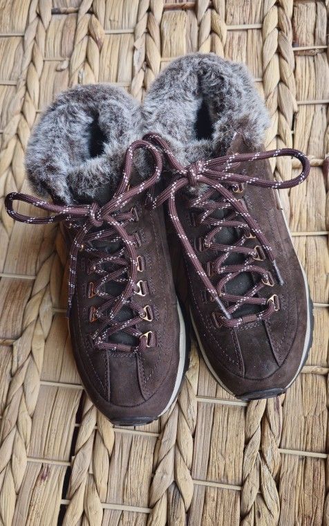 SKECHERS Women Winter Snow Boots