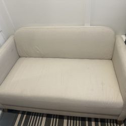 Loveseat 