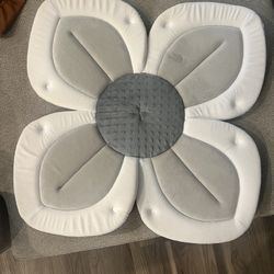 Baby bath Seat Bathtub Or Sink 