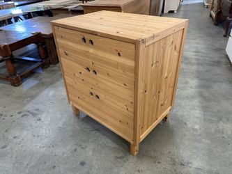 Natural Finished Knotty Pine 3 Drawer Chest with Finger Pulls
