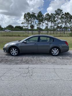 2005 Nissan Maxima 3.5 L SL model