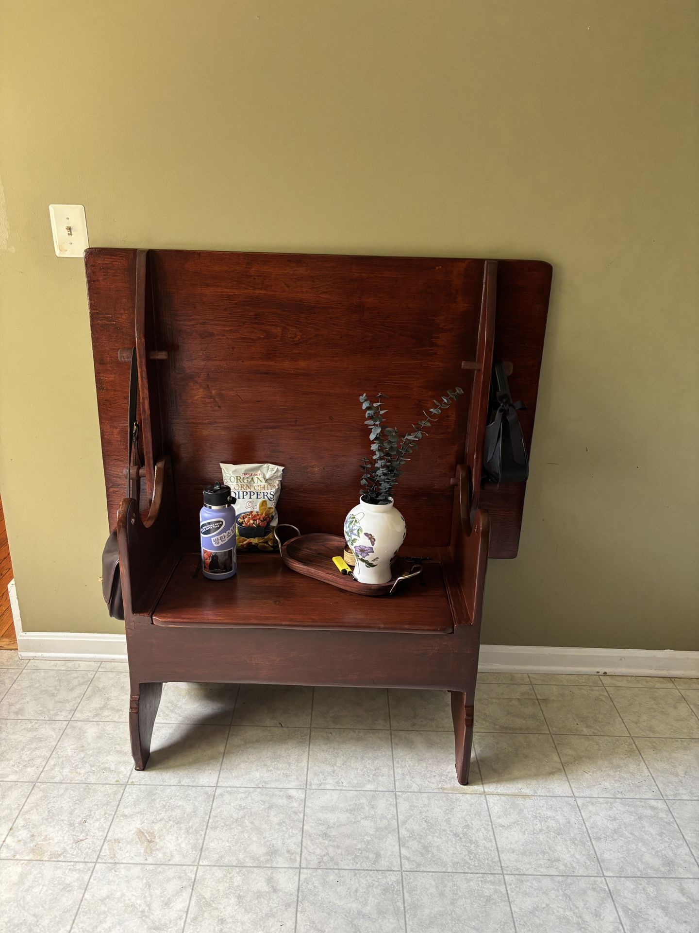 Pine Tilt / Flip top table antique