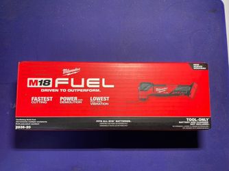 Milwaukee M18 Fuel Oscillating Multi-Tool (Tool Only) READ DESCRIPTION