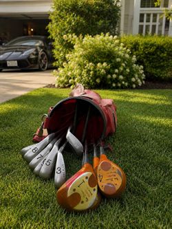 Classic 440 Plus Golf Set w/ Persimmon Woods & Leather Dura Bag