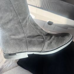 Marc Fisher Renn Knee-High Boots – Black Suede (sz 11 M) | Clean, Classic, In Box