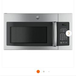 GE
1.6 cu. ft. Over the Range Microwave in Stainless SteelAuto and Time Defrost are programmed automatically or manually for optimal results
1,000-Wat