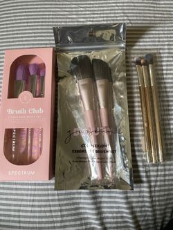 Makeup Brushes 