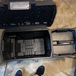 DeWalt Tool Chest