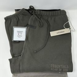 NEW ESSENTIALS SWEATPANTS OFF BLACK SIZE XXL