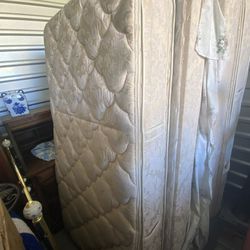 Two Twin Mattress And Box Springs 