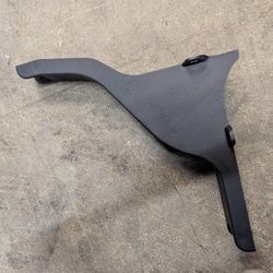 Cab Fairing Bracket For Freightliner Cascadia