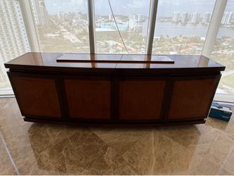 High-Gloss Wood Credenza / Sideboard