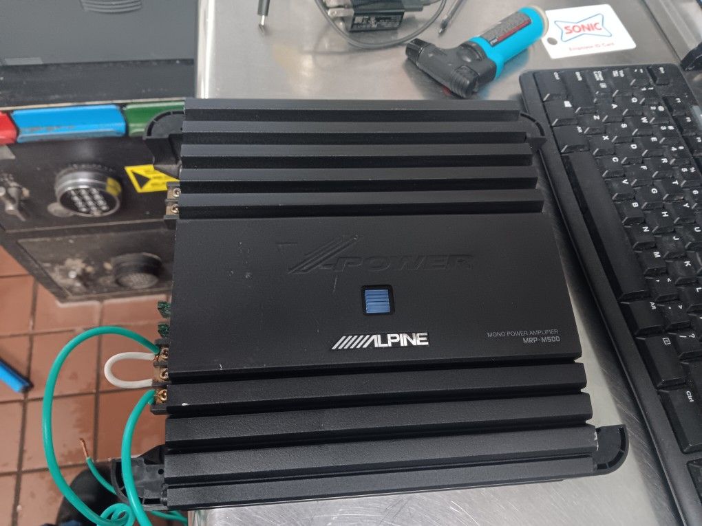 Alpine MRP500 Amplifier