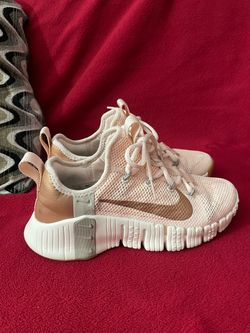 Nike free metco -women size7.5