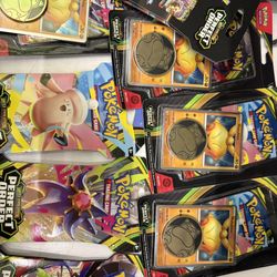 POKÉMON CARDS 