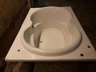 American acrylic tub