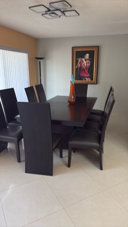 Beautiful dinning room table