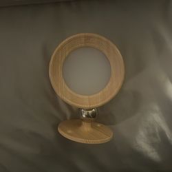 Adhesive detachable reading light