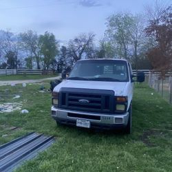 2008 Ford E-250