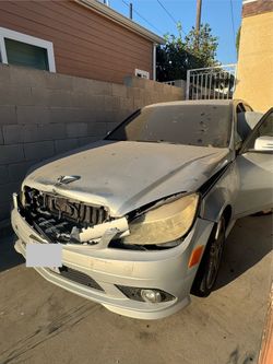 2010 Mercedes C300 (Not running)
