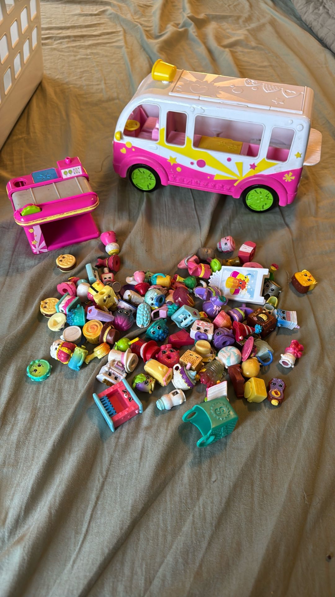 Shopkins