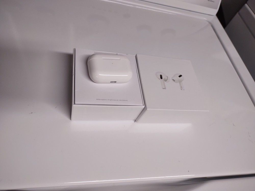 Open Box Airpods Pro Never Used New