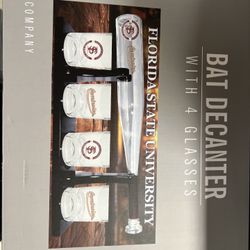 Florida St Bay Decanter With 4 Glasses