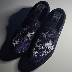 Custom Galaxy Leaf slip-ons 8.5 (Brand New)