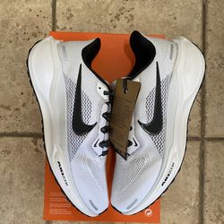 Nike Air Zoom Pegasus 41 White Black Mens Size 7=Womens Size 8.5