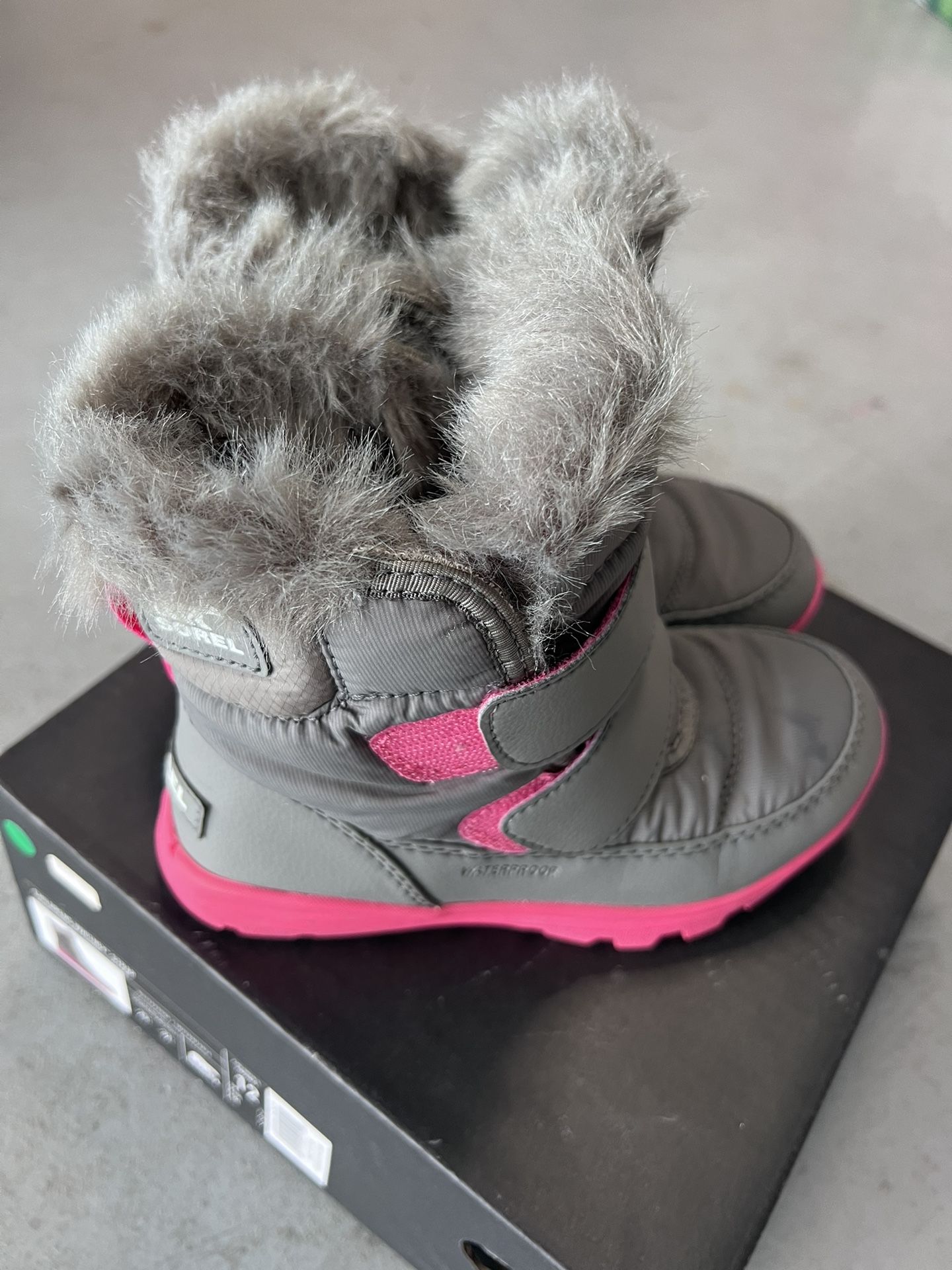 Little Girls Size 12 Snow Boots 