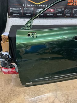 TOYOTA HIGHLANDER 2020-2025 LH FRONT DOOR SHELL OEM