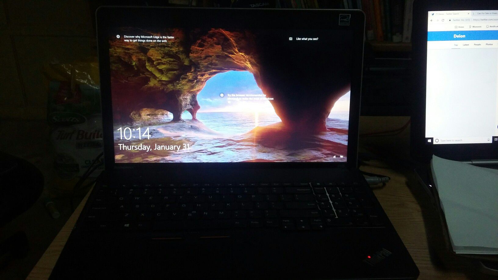 Refurbished Lenovo E535 ThinkPad Laptop w/ 15.6 LED Screen