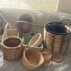 Beautiful Baskets Bigger $20, M $10 s $ 5