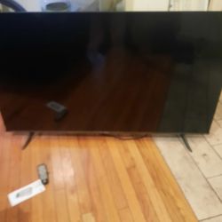  55" Hisense LED/LCD tv