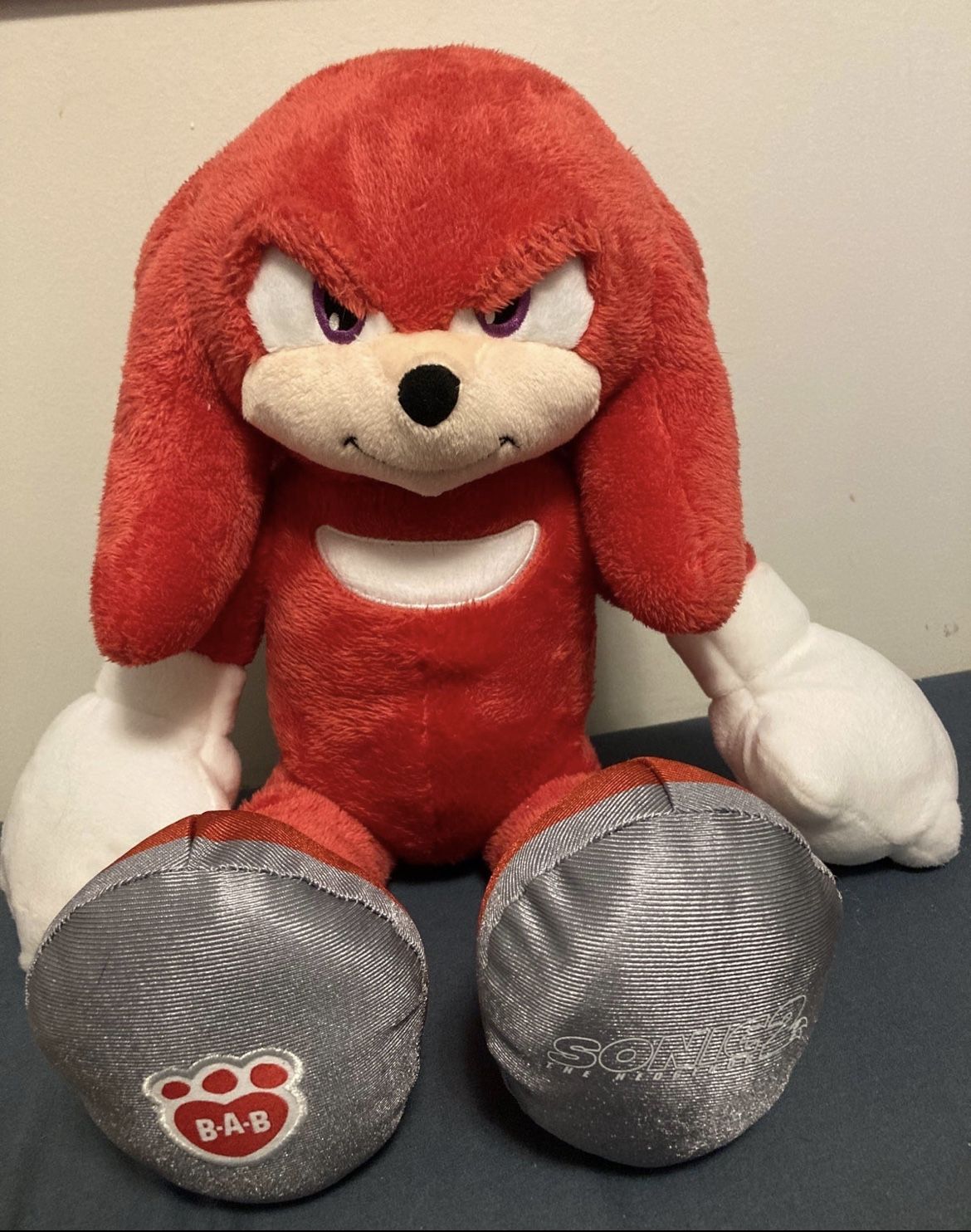 Build a Bear Online Exclusive 17 Knuckles from Sonic The Hedgehog