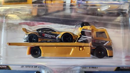Hot Wheels Premium Team Transport Supra